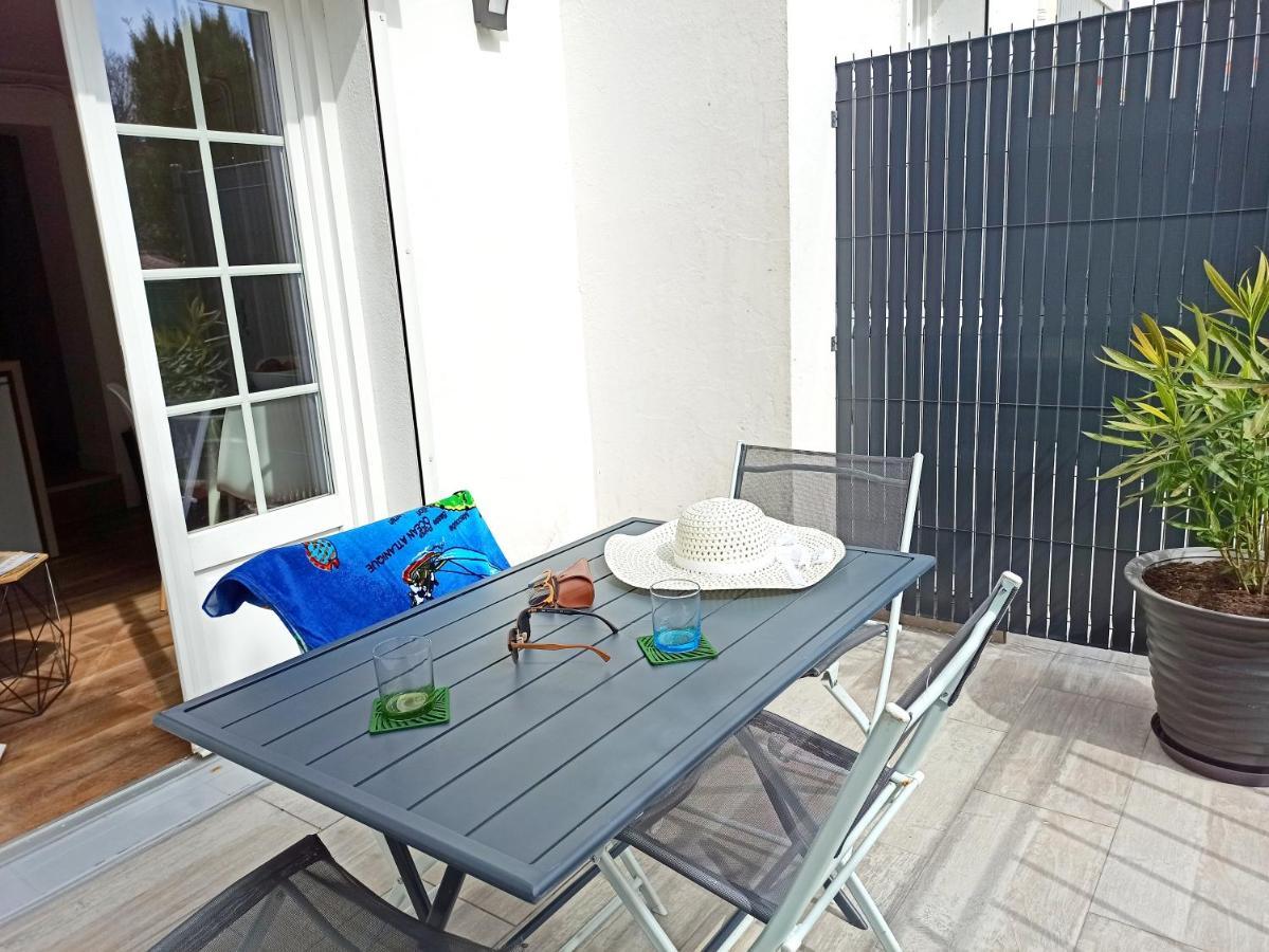 Charmant T2 Proche Plage Avec Terrasse Privative Royan Buitenkant foto